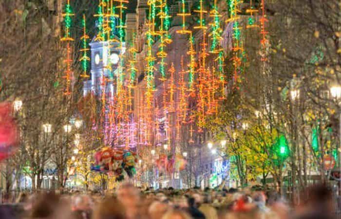 Encendido de la iluminación navideña en Madrid