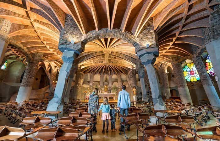 Colonia Güell Cripta Gaudí Colonia Güell