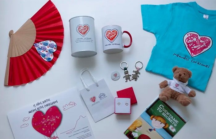 regala solidaridad latidos solidarios Regala solidaridad a Menudos corazones