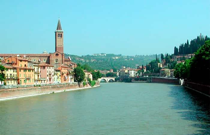 Verona-con-ninos-recorrido-por-el-rio Verona con niños, recorrido por el río