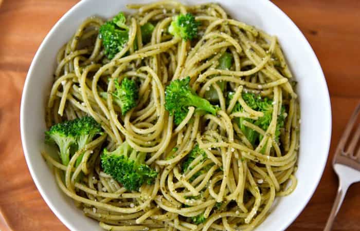 recetas de verduras espaguetis con brócoli y pesto Recetas de verduras: Espaguetis con brócoli y pesto