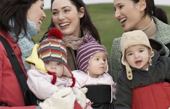 Madres con sus hijos
