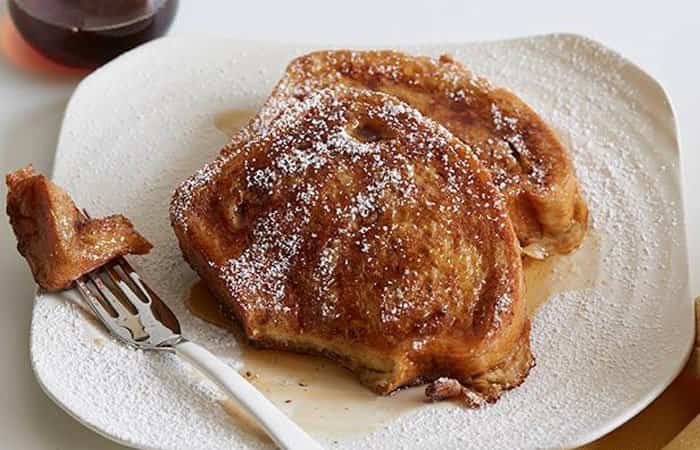 hacer torrijas en casa, con azúcar y canela hacer torrijas en casa: las clásicas