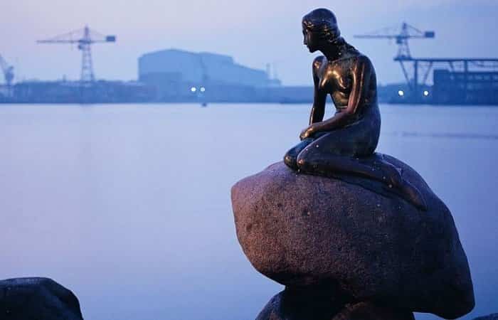 La sirenita en Copenhague La Sirenita | Viajar a Dinamarca con niños