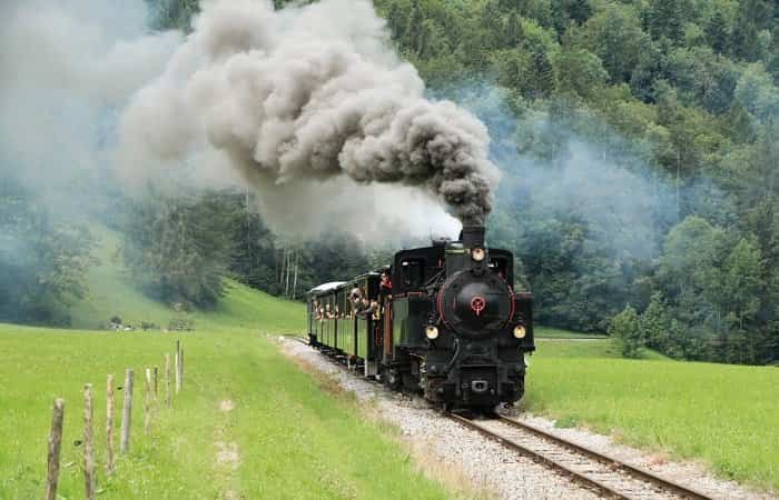 Tren de vapor en Austria Viajar a Austria con niños: El tren de Bregenzerwald