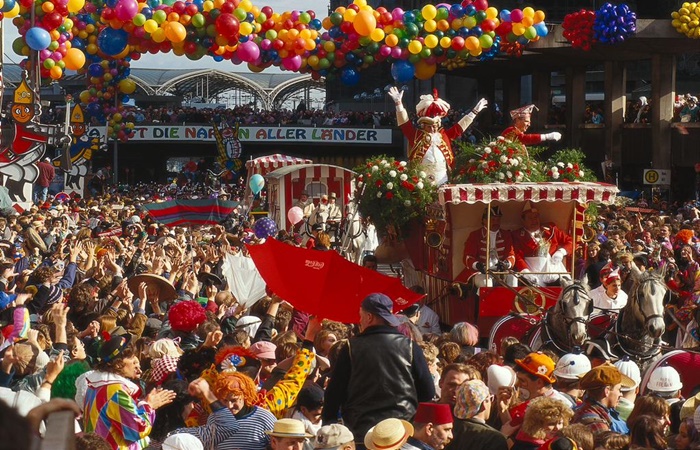 El Carnaval de Colonia es el más famoso de Alemania Viajar en carnaval con niños: desfile en Colonia, Alemania