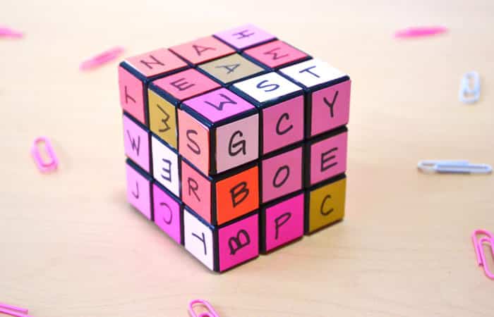 cómo hacer un cubo de rubik con letras Hacer juguetes en casa: Cubo de Rubik con letras