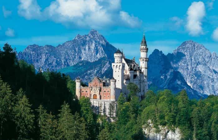 Castillo Neuschwanstein en Alemania Castillo en Alemania | Castillos de cuento que visitar con niños