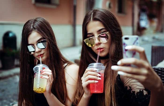 adolescentes con smartphone