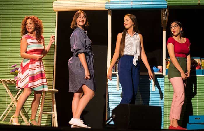 Comença l’ estiu, el musical