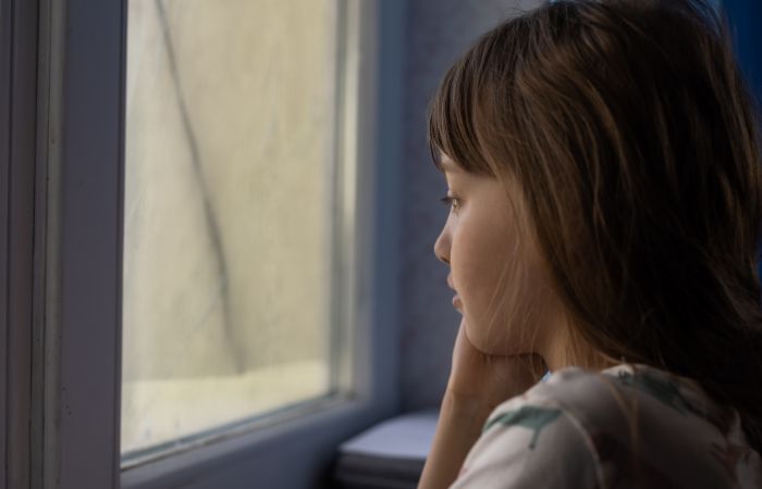 Maltrato de padres a hijos crea temor y angustia