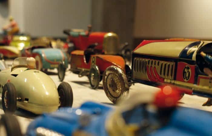 museo valenciano del juguete planes retro: coches antiguos en el museo valenciano del juguete