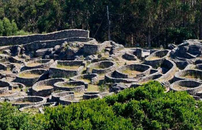 Galaicos. Un pueblo entre dos mundos