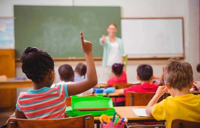 Modelo de evaluación para el desarrollo profesional de los docentes de SM