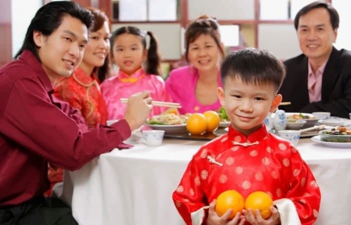 familia celebrando el año nuevo chino celebración del año nuevo chino: familia