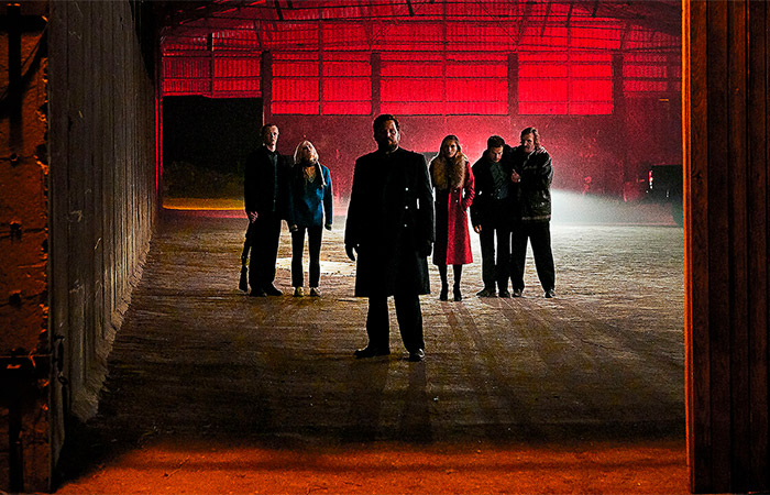 fuego-cruzado-por-navidad-netflix películas de Netflix del 2020: Fuego cruzado por Navidad