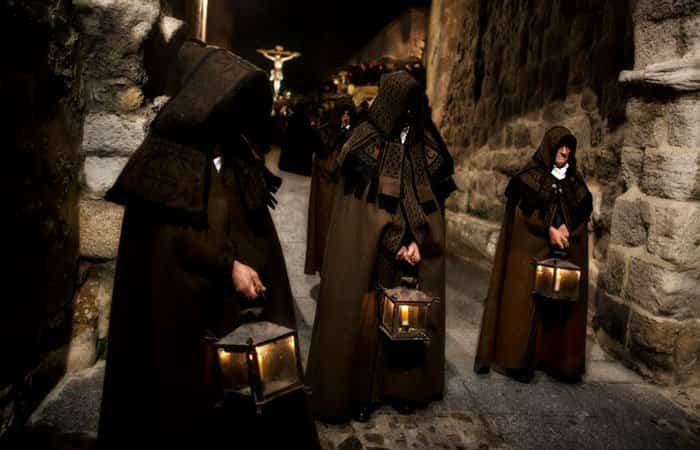Procesiones más destacadas, Zamora Procesiones más destacadas, las Capas Pardas en Zamora