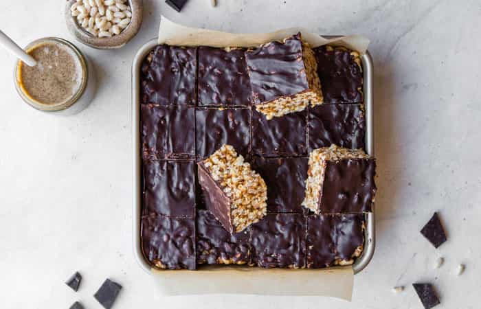 Snack de arroz inflado y chocolate