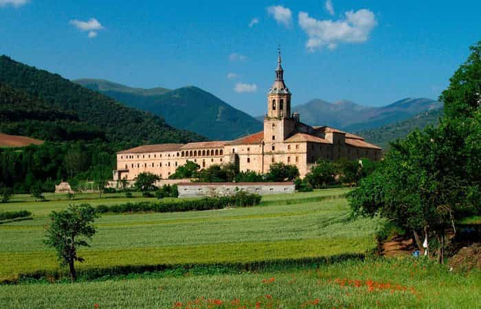 Los Monasterios de Suso y Yuso son uno de los grandes atractivos turísticos de La Rioja Monasterios de Suso y Yuso, La Rioja