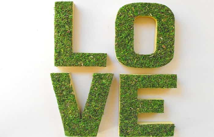 césped artificial para letras decorativas 'LOVE' césped artificial para letras decorativas