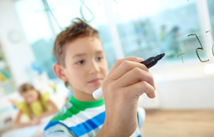 Cómo detectar las altas capacidades intelectuales de los niños y adaptarse a sus necesidades Cómo detectar las altas capacidades en los niños