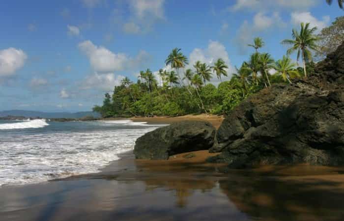 destinos exóticos y seguros Costa Rica es un destino exótico y seguro para viajar con niños
