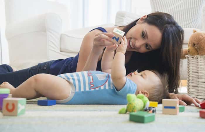 juegos para bebés de 1 año con estimulación juegos para bebés de 1 año con estimulación