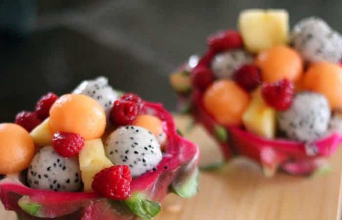 Ensalada dulce con fruta del dragón Ensalada dulce con fruta del dragón