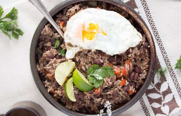 pico de gallo con frijoles pico de gallo con frijoles