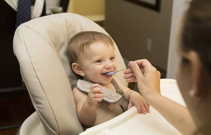 Criar a un niño foodie_Primeros alimentos sólidos Criar a un niño foodie desde pequeño