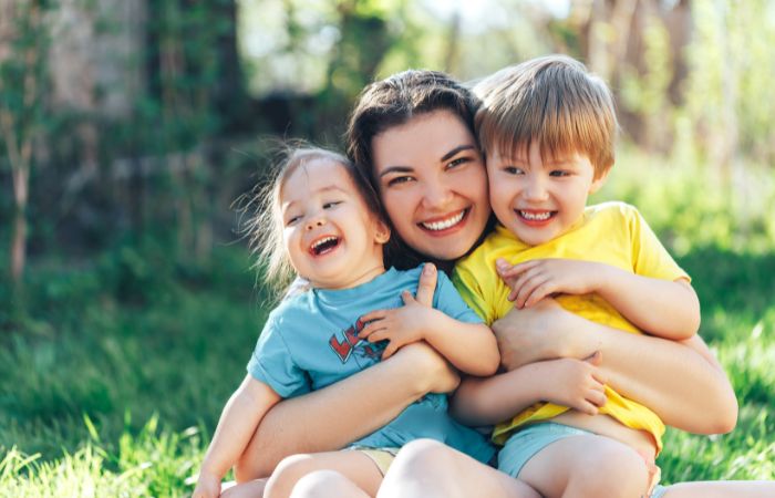 Familia numerosa: ahora, también las familias monomarentales con dos hijos