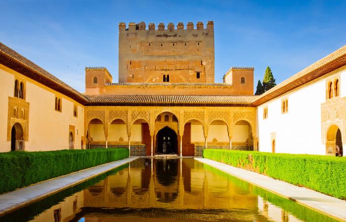 patio de los arrayanes, la alhambra, Granada Granada la Alhambra, patio de los arrayanes