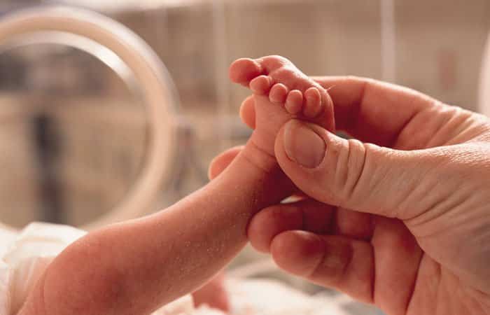 Qué es un parto pretérmino y cómo actuar con el bebé Parto pretérmino