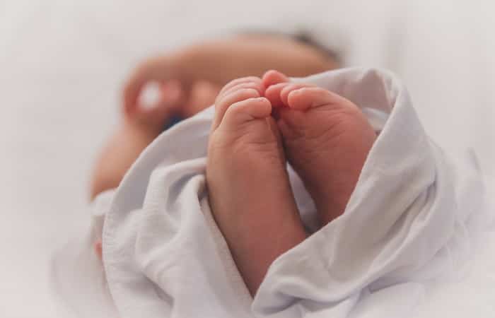 De dónde vienen los bebés_Bebé Adaptarse al contar de dónde vienen los bebés
