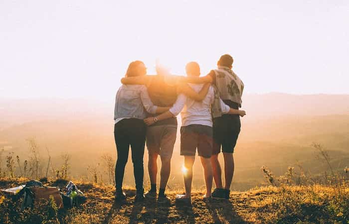 Beneficios-de-los-abrazos-felicidad Beneficios de los abrazos para ser felices