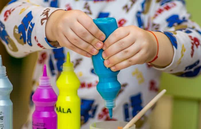 Ideas para mantener a los niños entretenidos mientras trabajamos desde casa: manualidades Manualidades para mantener a los niños entretenidos
