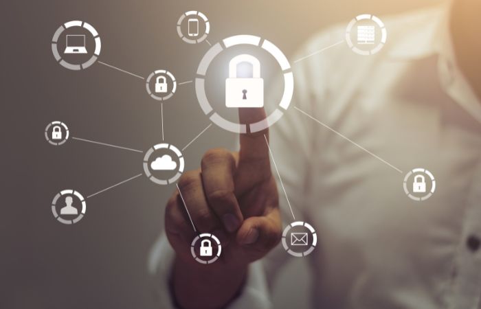 Los expertos en ciberseguridad, muy solicitados La cirberseguridad, otra de las profesiones con las que reinventarse