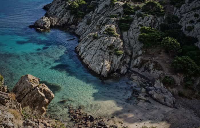 Cadaques,-Gerona Hacer snorkel en España