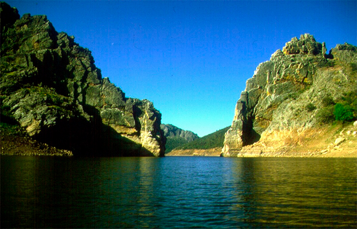 aguas tranquilas de los canchos de Ramiro, Cáceres Canchos de Ramiro
