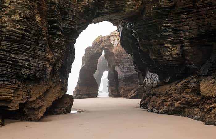 Playa de Las Catedrales, Lugo lugares bonitos en cada comunidad autónoma