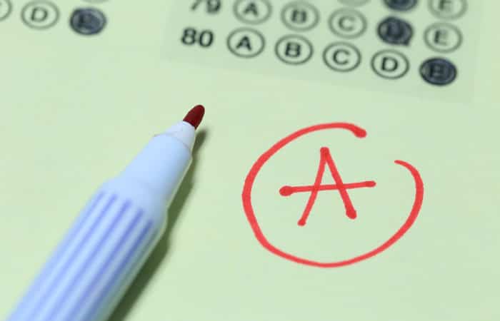 ¿Qué se esconde detrás de las buenas notas de los niños? Buenas notas