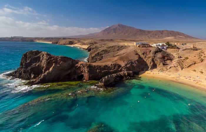 Playa-Papagayo,-Canarias Hacer snorkel en España