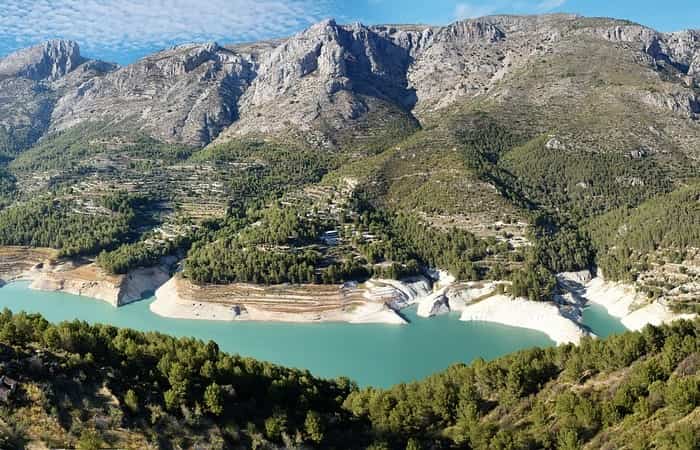 Embalse de Guadalest propuestas de turismo rural