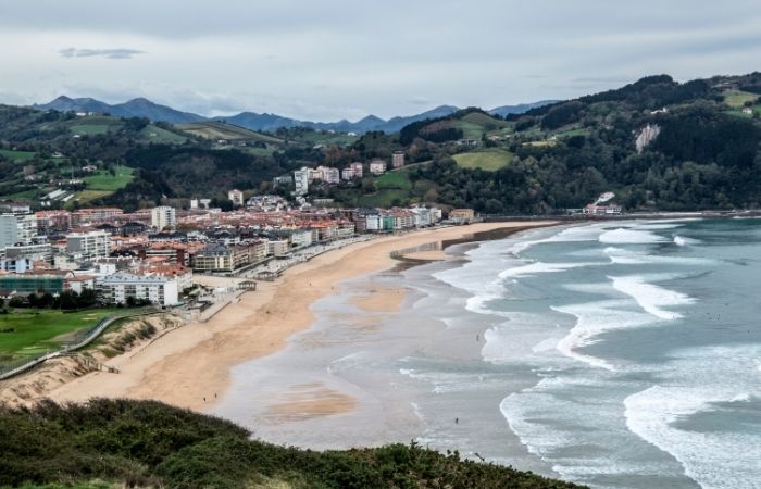 Playa de Zarautz en Guipúzcoa