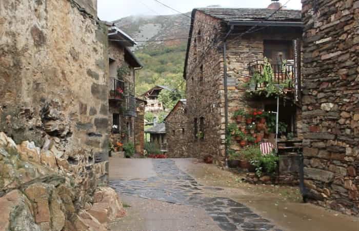 valverde-de-los-arroyos-turismo-en-guadalaraja Valverde de Los Arroyos