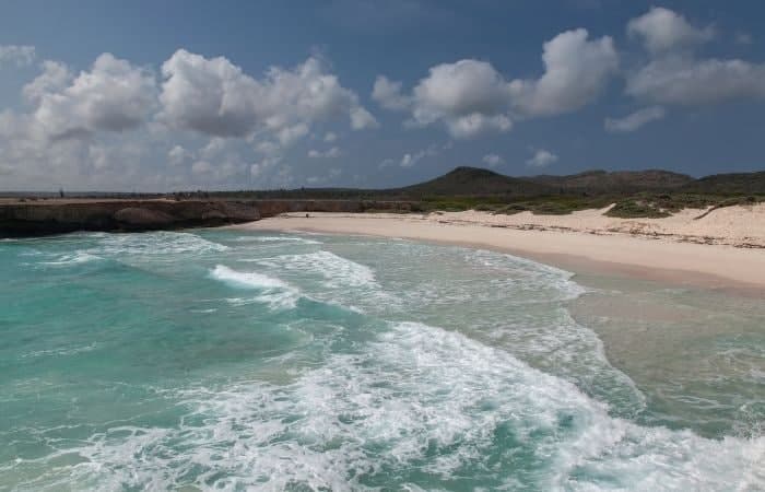 Si queréis hacer un viaje poco convencional, es muy recomendable conocer la Isla de Bonaire Destinos para 2024: Isla de Bonaire