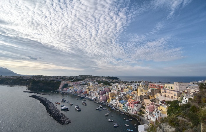 Isla Procida fue Capital de la Cultura Italiana en 2022 Destinos para 2024: Isla Procida, Nápoles