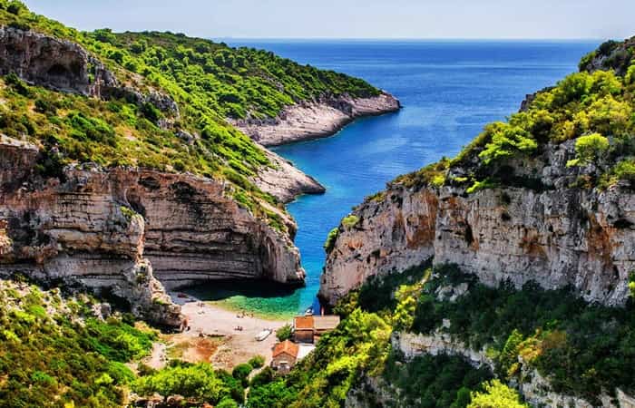 Playa de Stiniva, Isla de Vis playas de croacia