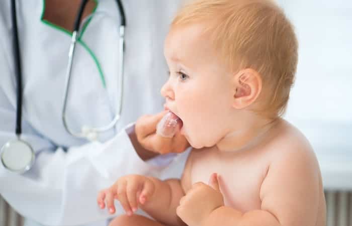 Cómo enseñar a los niños a lavarse los dientes solos Enseñar a los niños a cepillarse los dientes