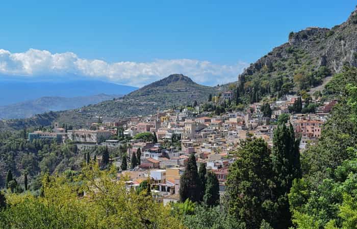 Sicilia, Italia escalada